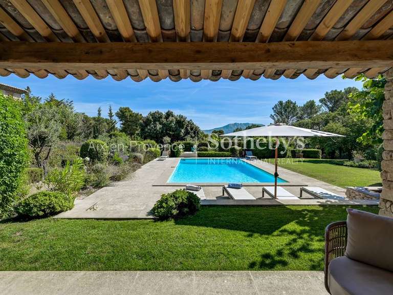 Maison Aix-en-Provence - 5 chambres - 223m²