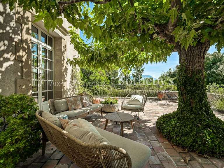 Maison Aix-en-Provence - 5 chambres - 223m²