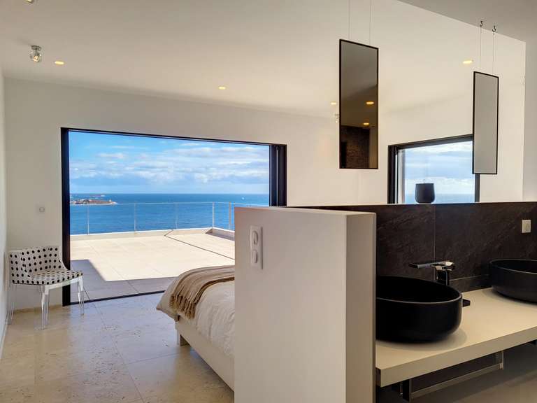 Maison Porto-Vecchio - 5 chambres - 340m²