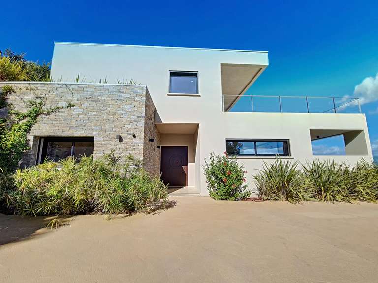 Maison Porto-Vecchio - 5 chambres - 340m²