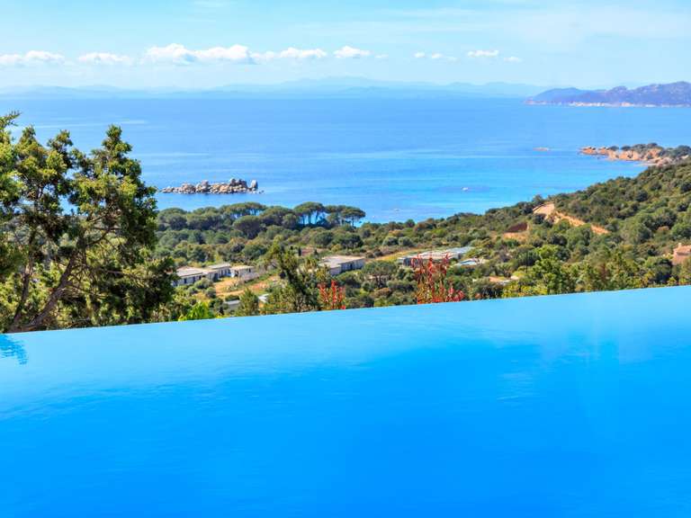 Maison Porto-Vecchio - 6 chambres - 300m²