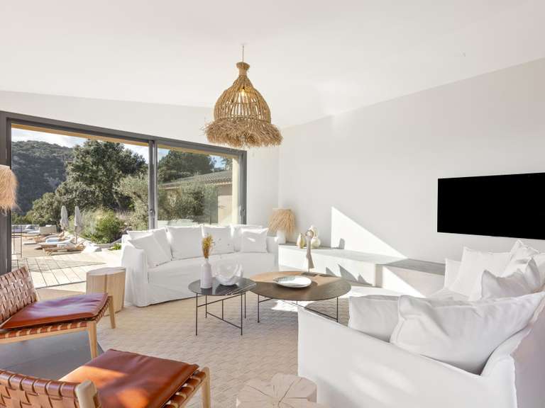 Maison Porto-Vecchio - 6 chambres - 300m²