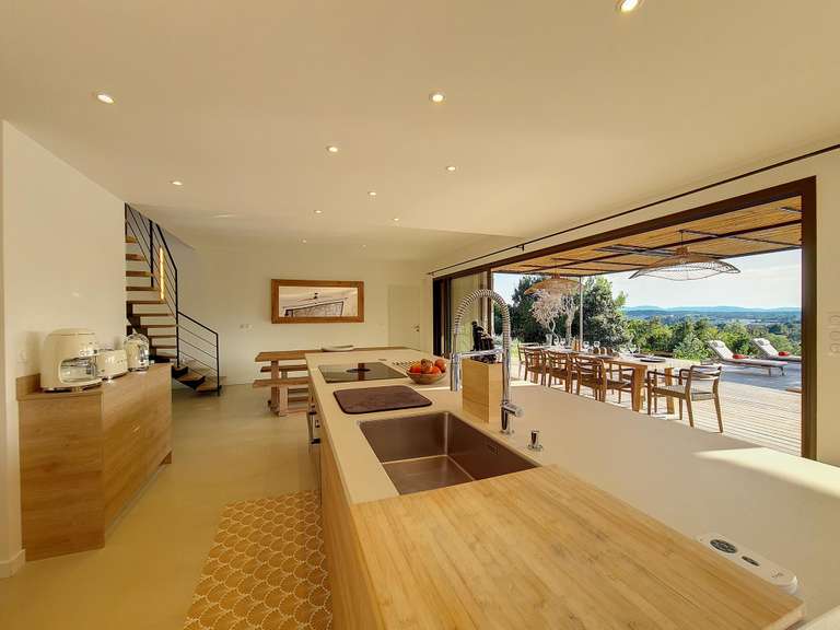 Maison Porto-Vecchio - 4 chambres - 200m²