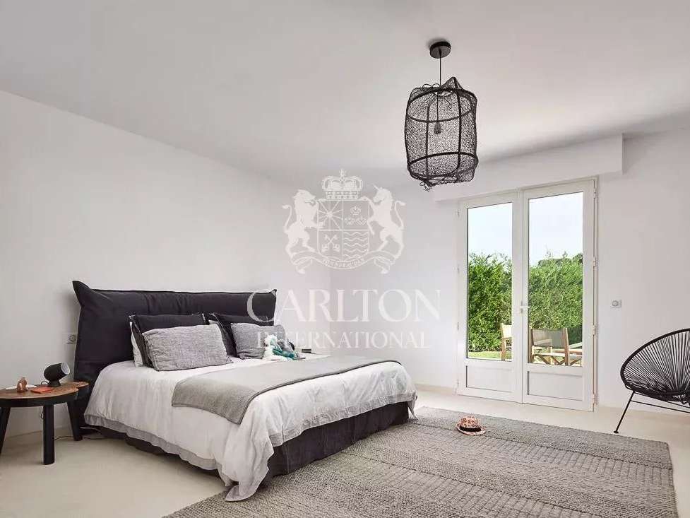 House Mougins