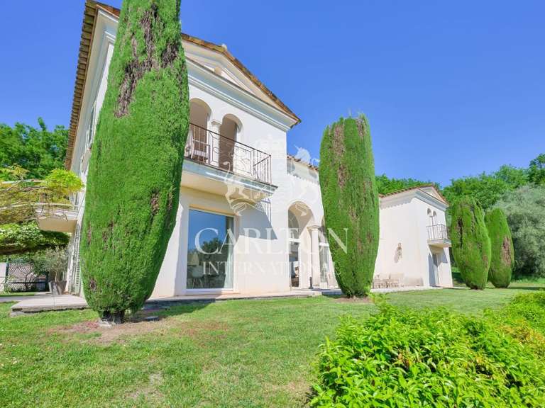 House Châteauneuf-Grasse - 6 bedrooms - 351m²