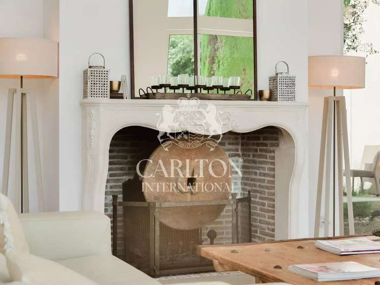 House Châteauneuf-Grasse - 6 bedrooms - 351m²