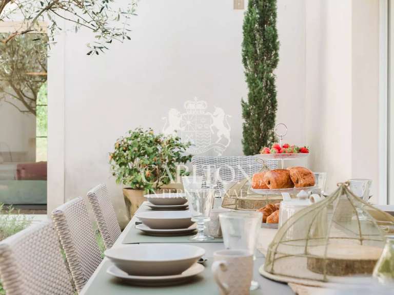 House Châteauneuf-Grasse - 6 bedrooms - 351m²