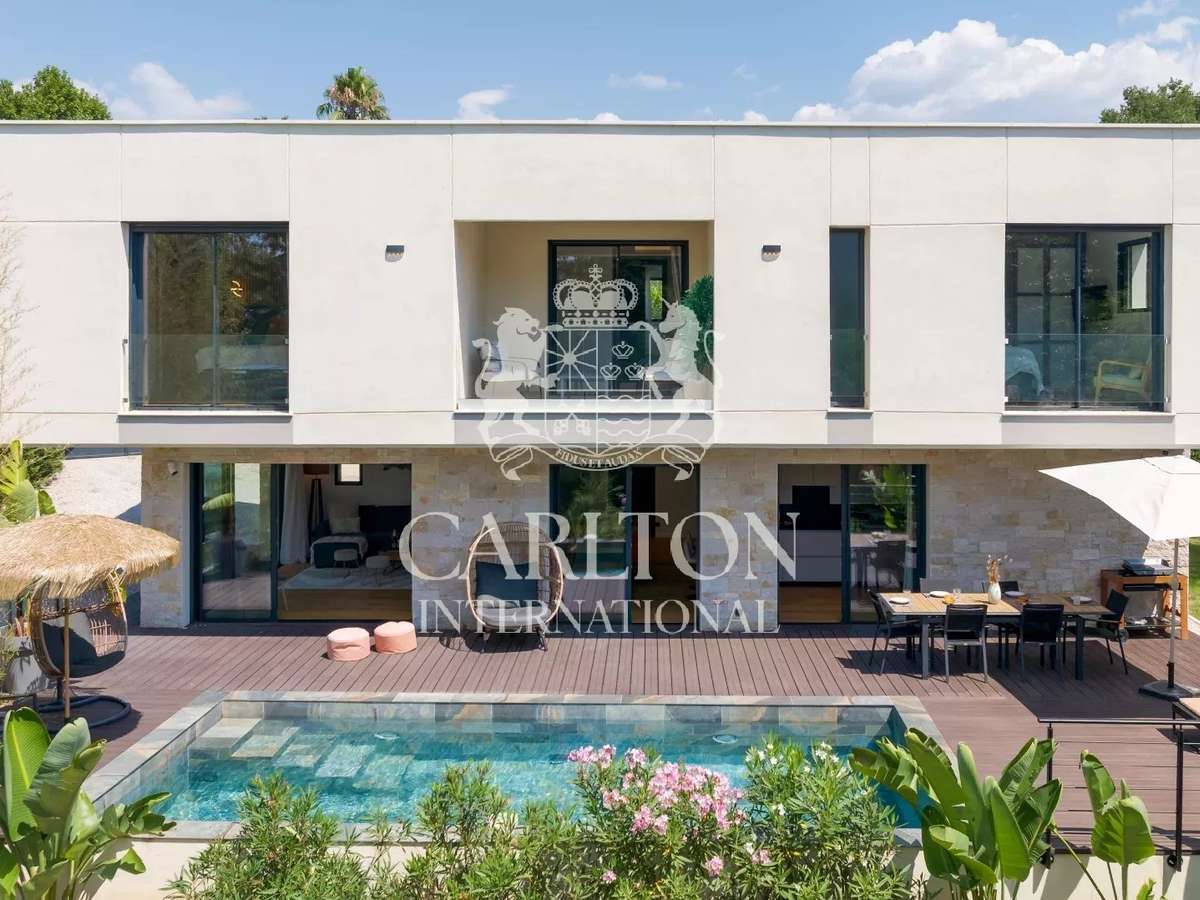 House Mougins