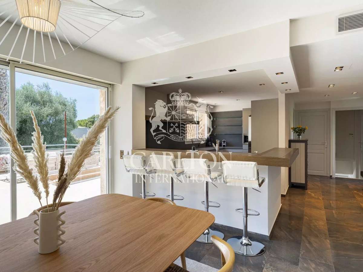 House Mougins