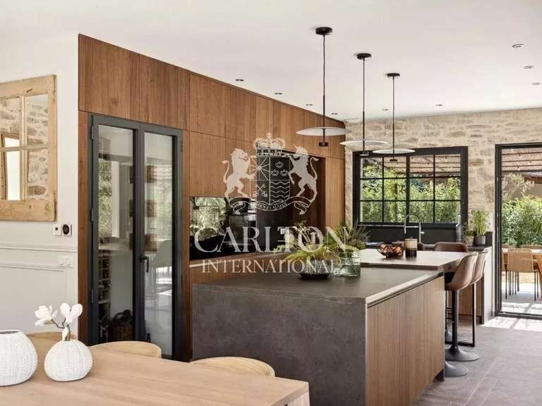 House Grasse - 5 bedrooms - 203m²