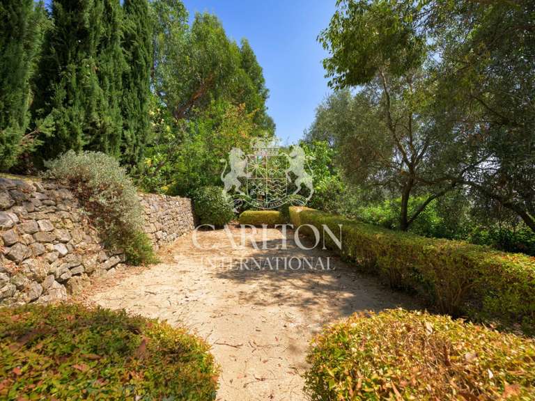 House Châteauneuf-Grasse - 5 bedrooms - 300m²