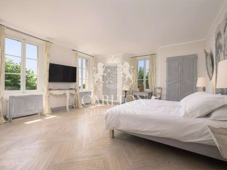 House Châteauneuf-Grasse - 5 bedrooms - 300m²