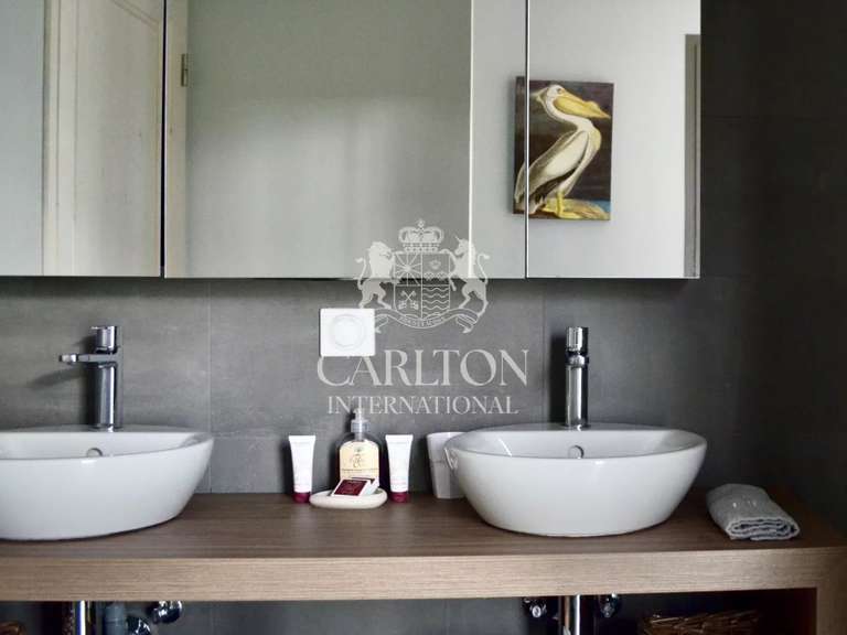House Tourrettes - 4 bedrooms - 250m²