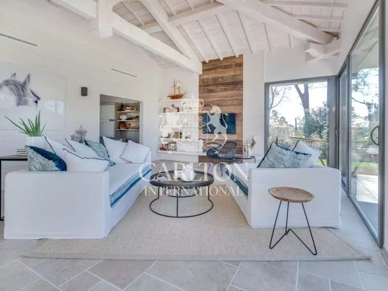 House Tourrettes - 4 bedrooms - 250m²