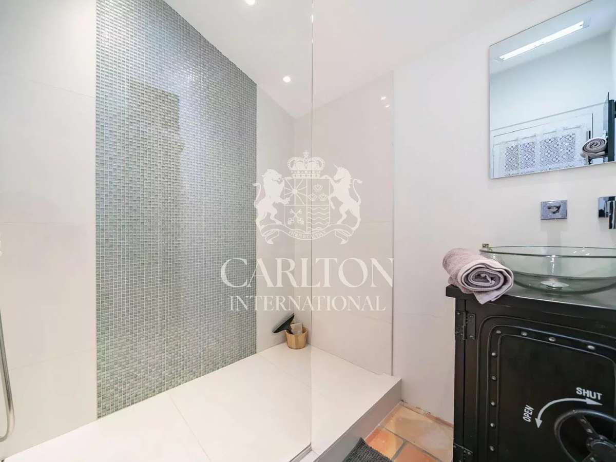 House Mougins