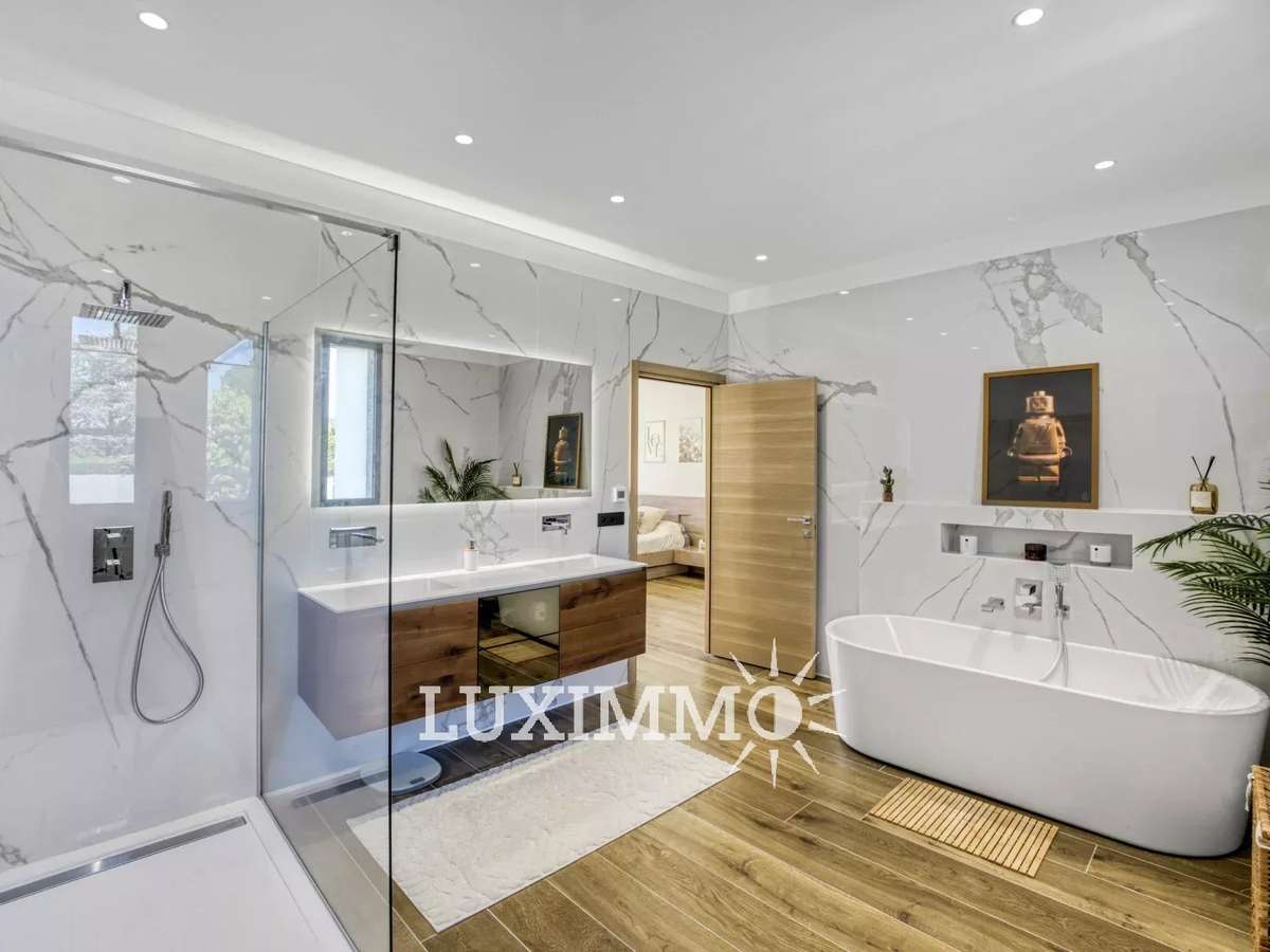 House Mougins