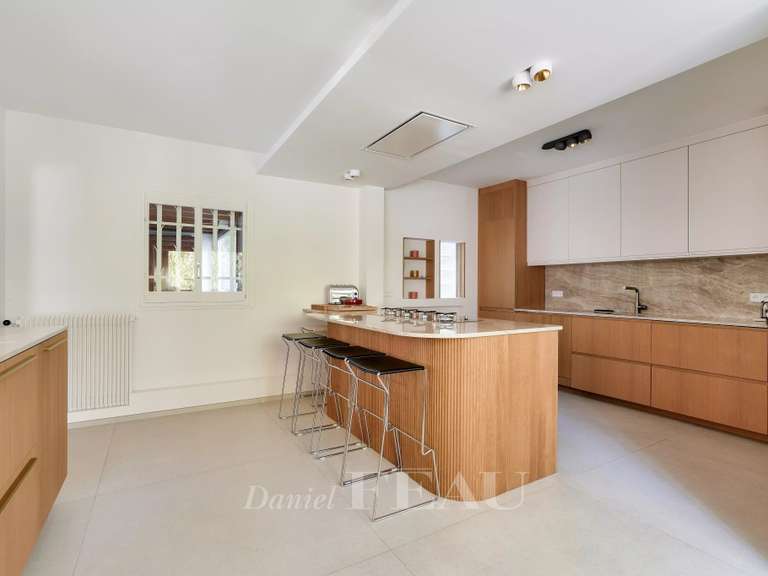 House Morainvilliers - 5 bedrooms - 426m²