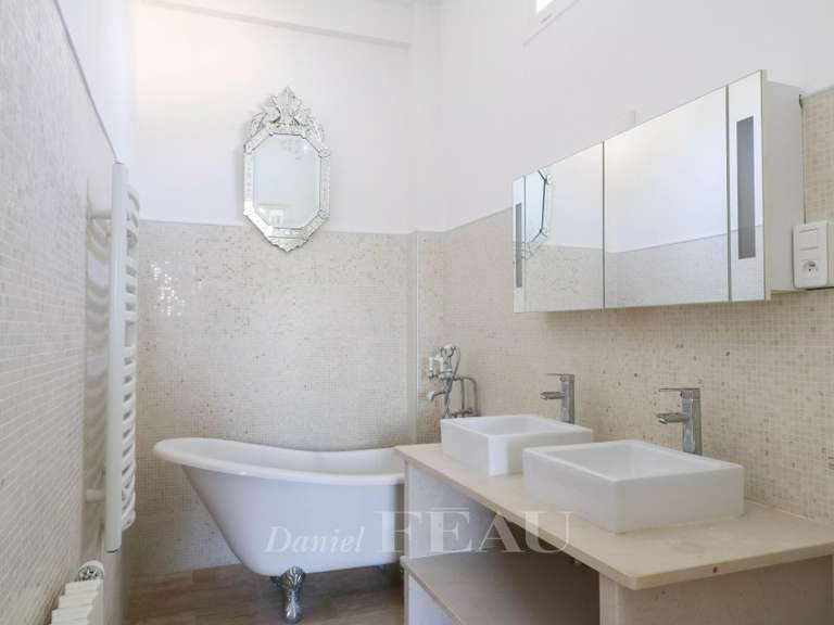 Maison Villennes-sur-Seine - 3 chambres - 210m²