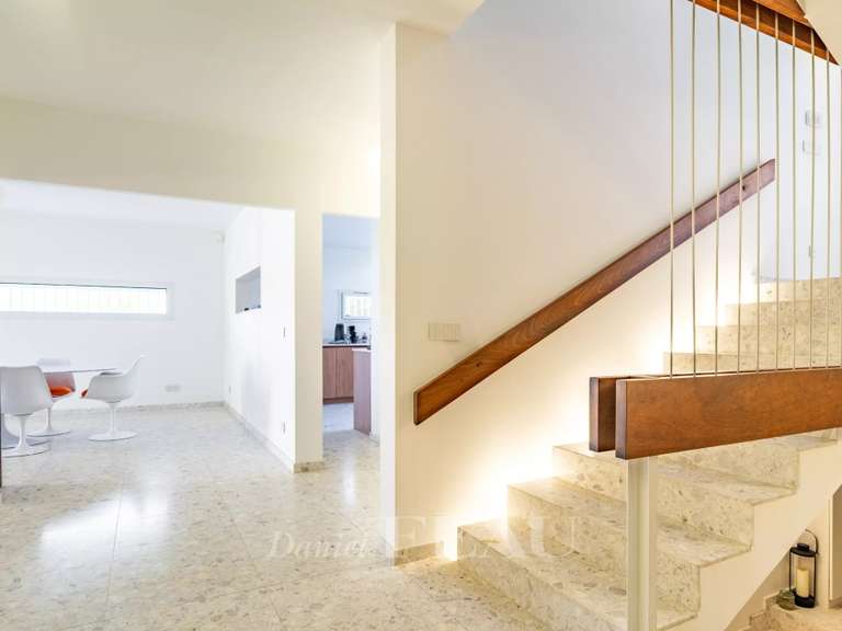 House Les Loges-en-Josas - 5 bedrooms - 256m²