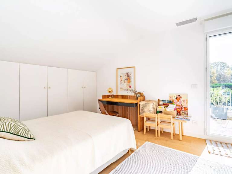 House Les Loges-en-Josas - 5 bedrooms - 256m²