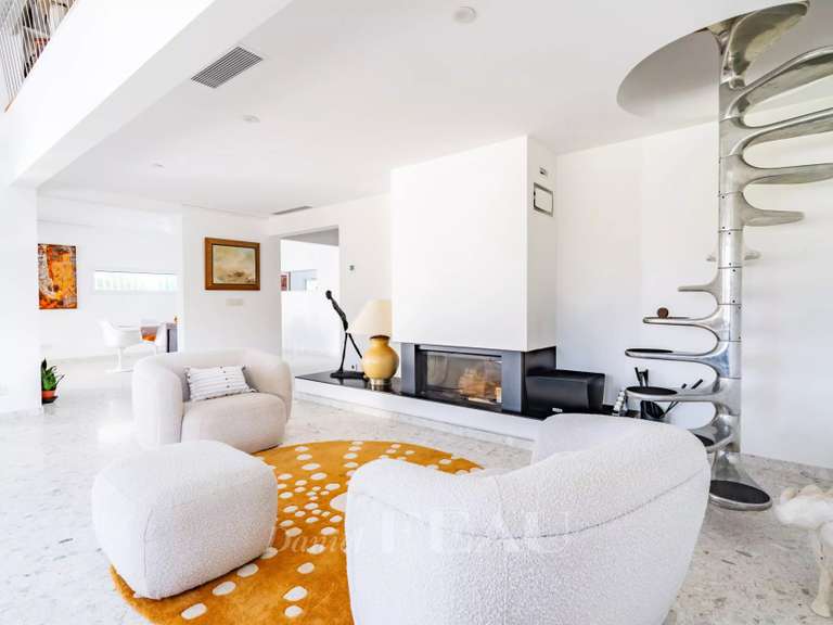 Maison Les Loges-en-Josas - 5 chambres - 256m²
