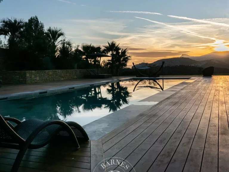 Maison Auriol - 6 chambres - 500m²