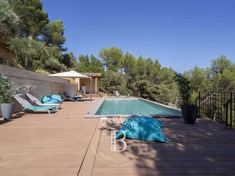 Maison Aix-en-Provence - 4 chambres - 230m²