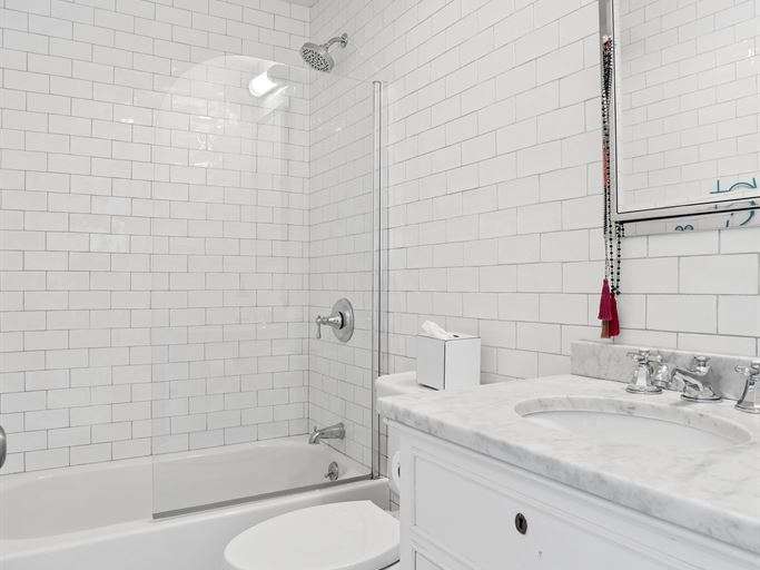 House Roullens - 4 bedrooms - 190m²