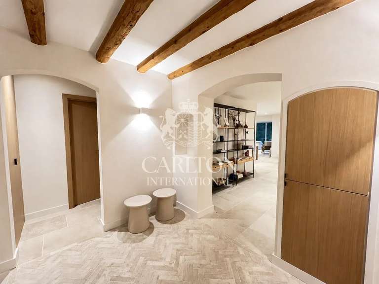 Maison Valbonne - 4 chambres - 160m²