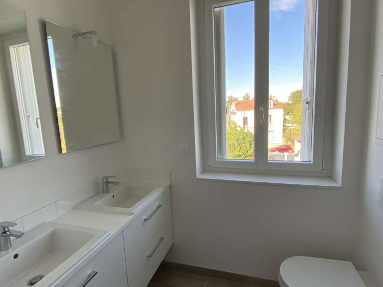 Maison Saint-Germain-en-Laye - 6 chambres - 147m²
