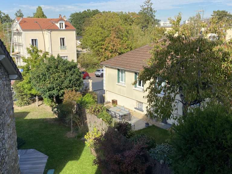 Maison Saint-Germain-en-Laye - 6 chambres - 147m²