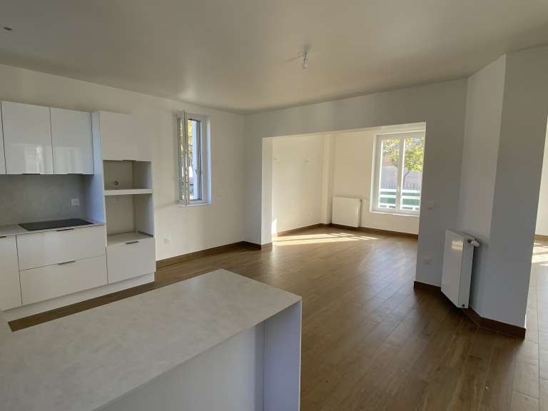 Maison Saint-Germain-en-Laye - 6 chambres - 147m²