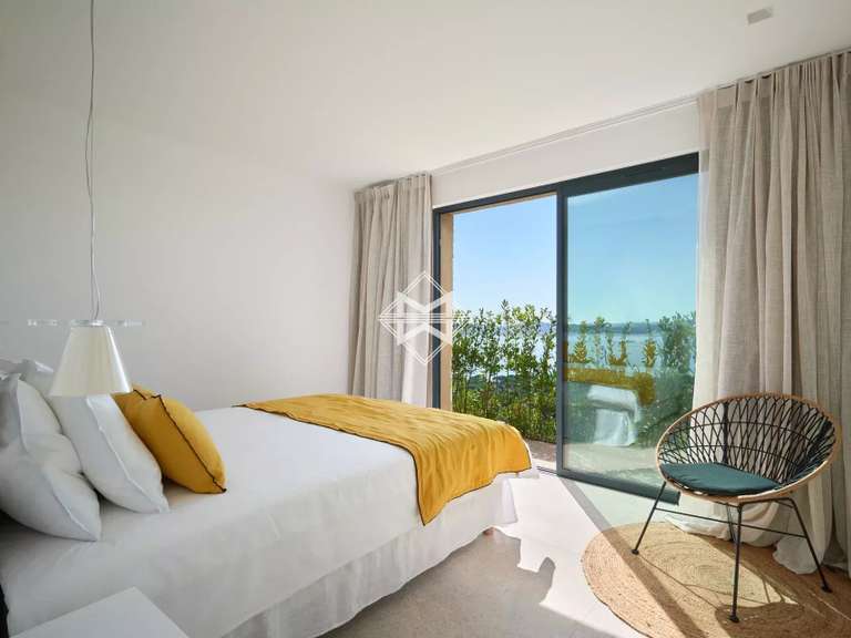 Maison Grimaud - 5 chambres - 383m²