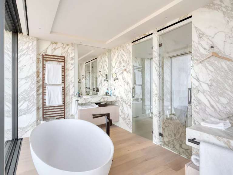Maison Saint-Tropez - 14 chambres - 900m²