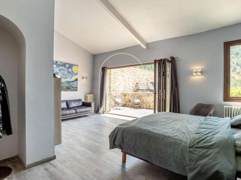 Maison Mérindol-les-Oliviers - 6 chambres - 380m²