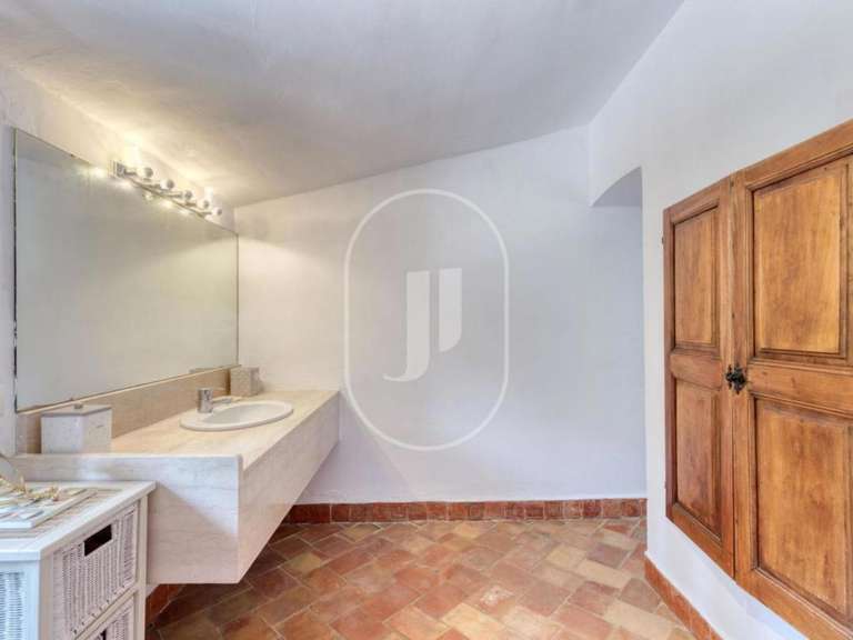 Maison Vidauban - 5 chambres - 300m²