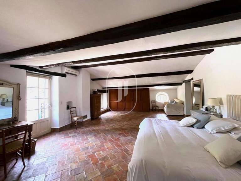 Maison Vidauban - 5 chambres - 300m²
