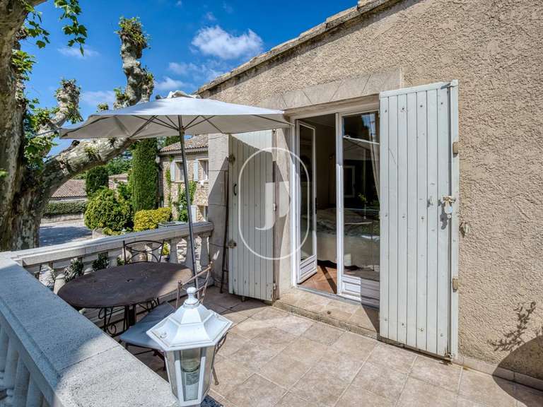 Maison Taillades - 7 chambres - 367m²