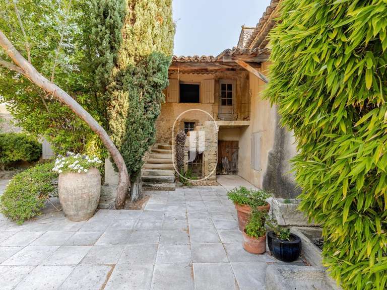 Maison Maubec - 5 chambres - 575m²