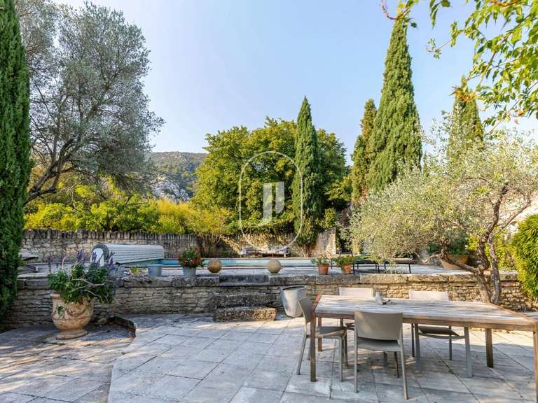 Maison Maubec - 5 chambres - 575m²