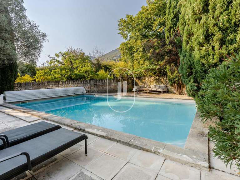 Maison Maubec - 5 chambres - 575m²