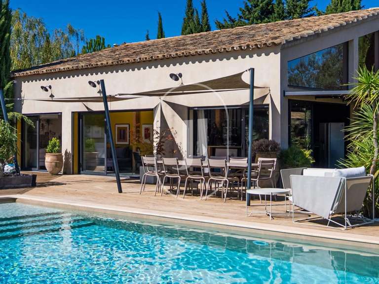 House Châteaurenard - 6 bedrooms - 330m²