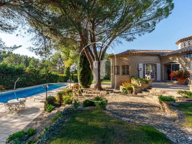 Maison Plan-d'Orgon - 4 chambres - 200m²