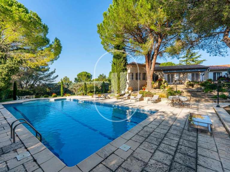 Maison Plan-d'Orgon - 4 chambres - 200m²