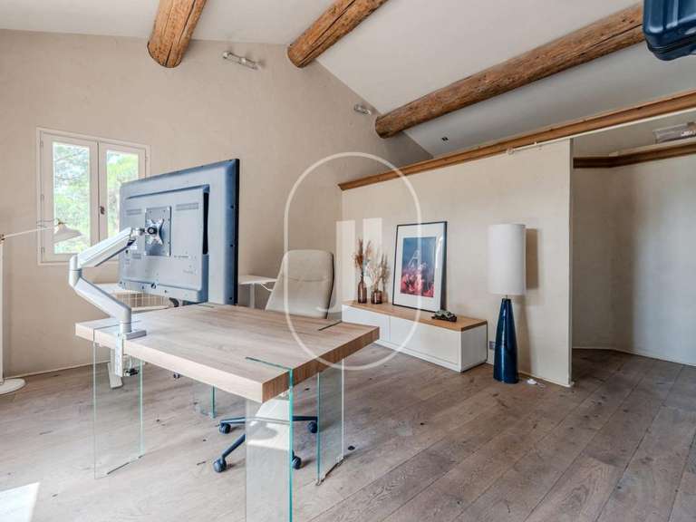 House Boulbon - 4 bedrooms - 220m²