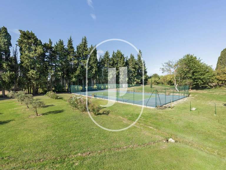 Maison Plan-d'Orgon - 5 chambres - 280m²