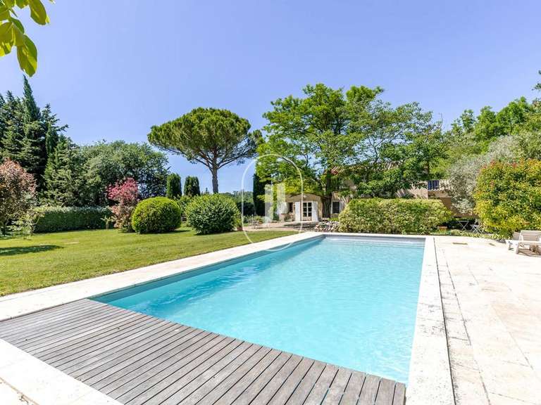 Maison Cavaillon - 3 chambres - 162m²