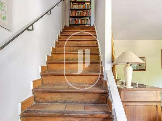 Maison Cavaillon - 3 chambres - 162m²