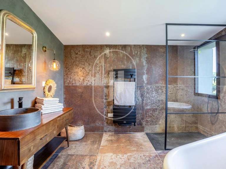 Maison Villedieu - 4 chambres - 245m²