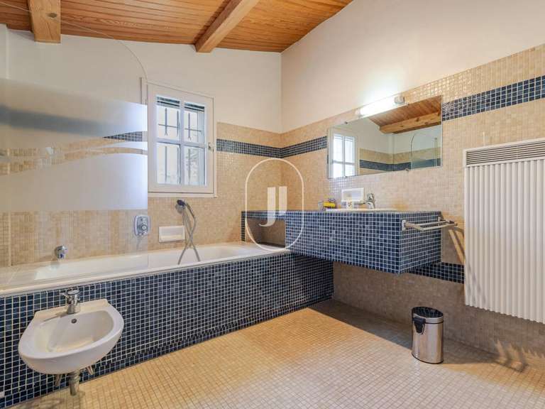 Maison Bonnieux - 6 chambres - 333m²